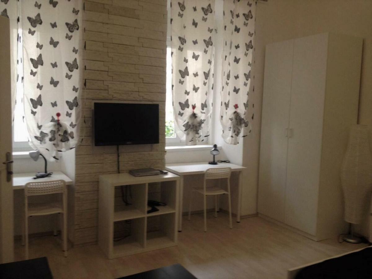 Studio Apartment Diana Rijeka Extérieur photo